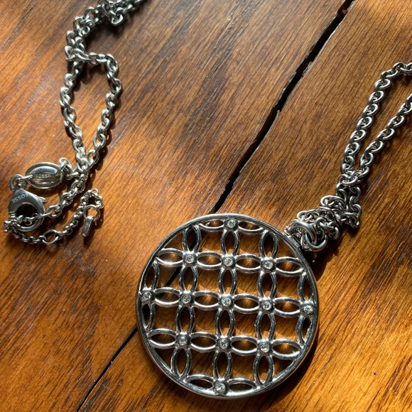 Fossil Necklace - Picture 4 of 4